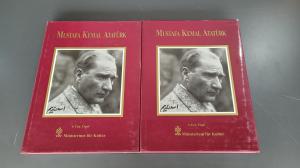 Mustafa Kemal Atatürk 2 Cilt Kutulu